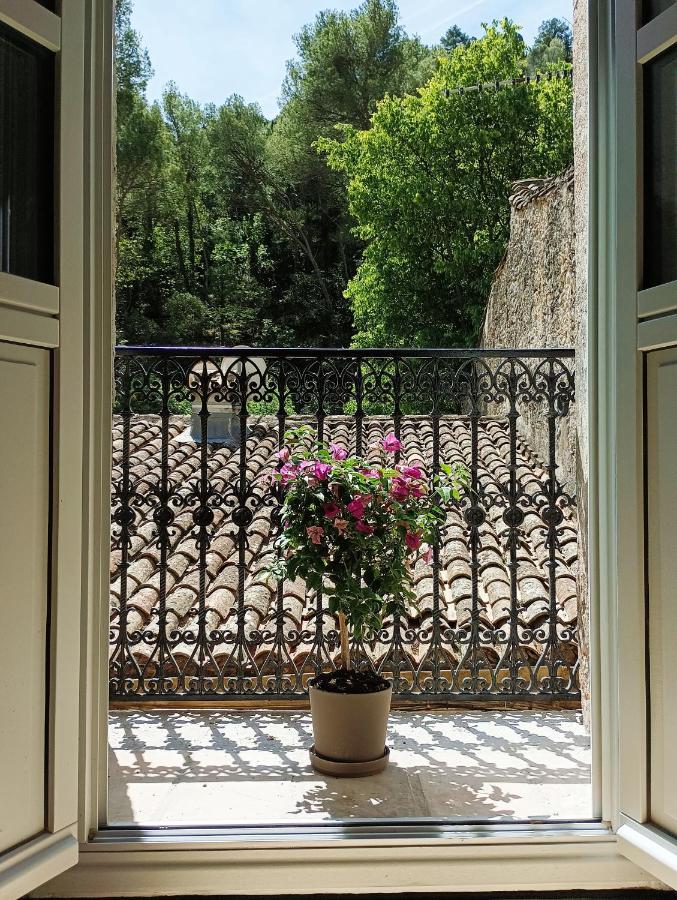 La Maison De La Traverse Saint-Guilhem-le-Desert Esterno foto