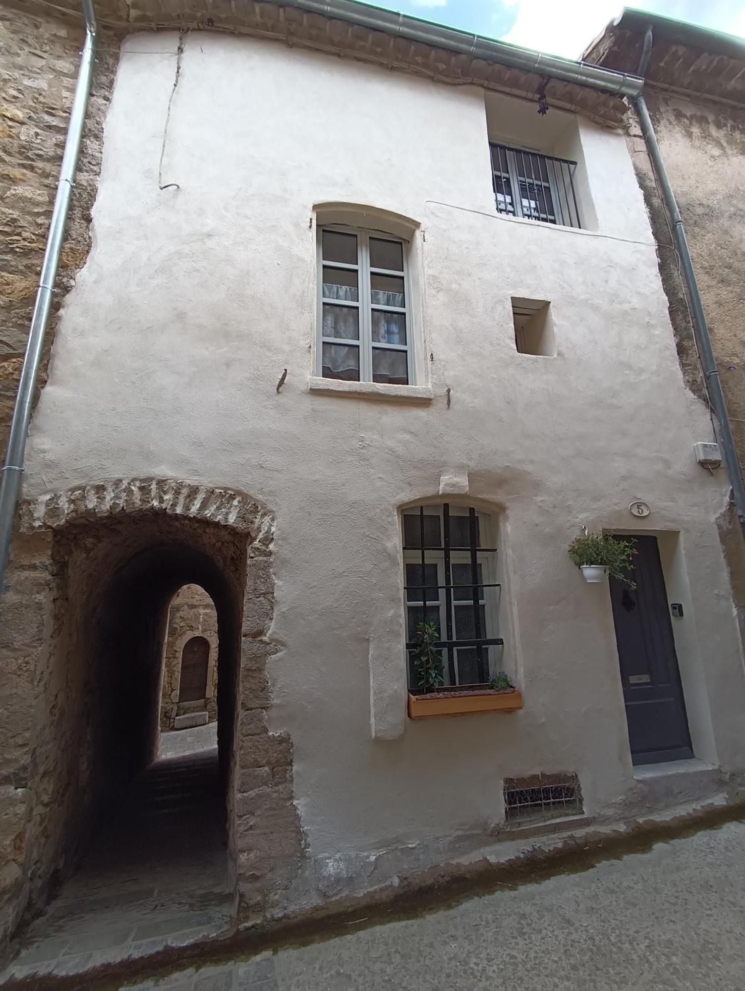La Maison De La Traverse Saint-Guilhem-le-Desert Camera foto